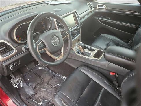 Used 2017 Jeep Grand Cherokee Limited RWD image 23