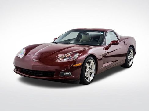 Used 2006 Chevrolet Corvette Coupe w/ Preferred Equipment Group RWD image 1