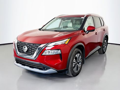 Used 2021 Nissan Rogue SV w/ Premium Package FWD image 4