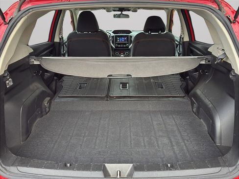 Used 2021 Subaru Crosstrek 2.0i Premium w/ Moonroof Package image 26