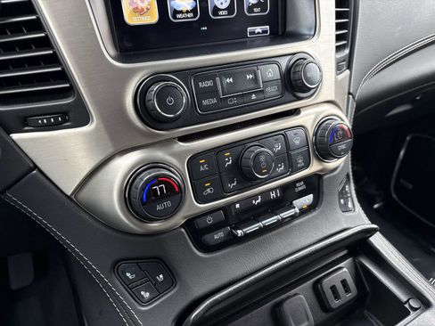 Used 2019 GMC Yukon Denali w/ Open Road Package image 24