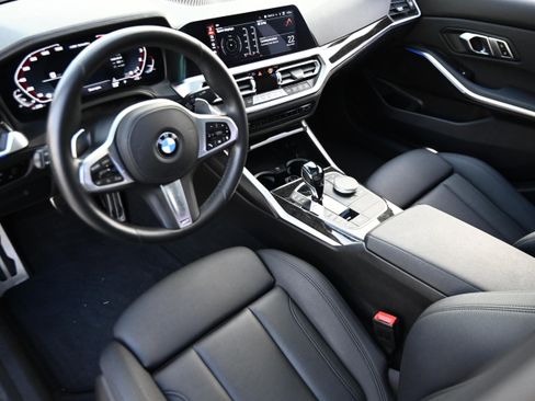 Used 2021 BMW M340i w/ Driving Assistance Package image 9