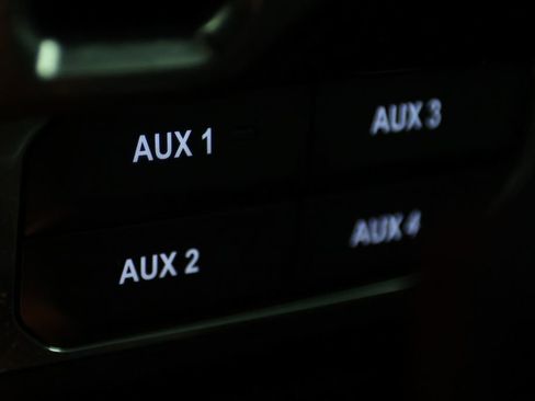 Used 2023 Jeep Gladiator Rubicon w/ LED Lighting Group image 27