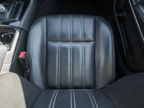 Used 2023 Chrysler 300 S image 41