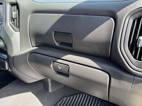 Certified 2024 Chevrolet Silverado 1500 Custom AWD/4WD image 22