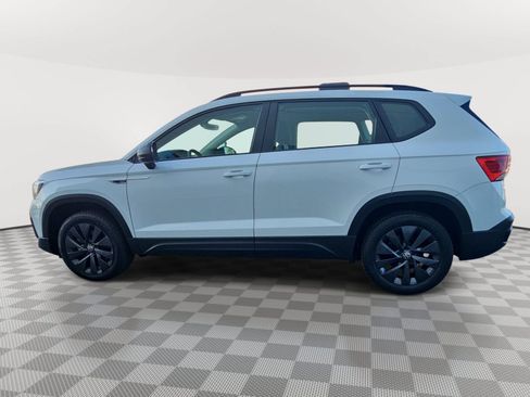 Used 2023 Volkswagen Taos S FWD image 8