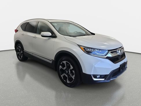 Used 2018 Honda CR-V Touring image 3