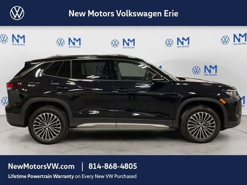 New 2026 Volkswagen Tiguan S image 6