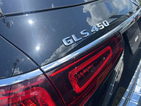 Certified 2023 Mercedes-Benz GLS 450 4MATIC image 5