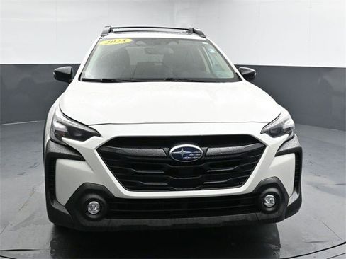 Used 2025 Subaru Outback Onyx Edition XT image 5