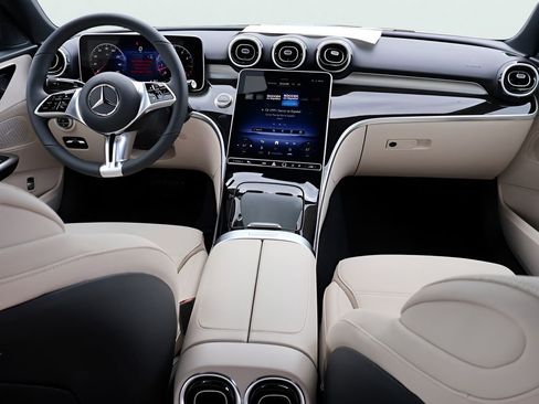 New 2026 Mercedes-Benz C 300 4MATIC Sedan image 14