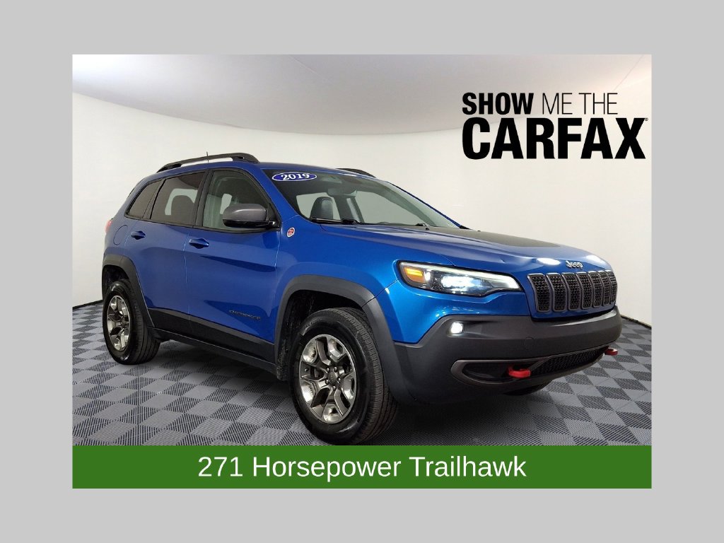 Used 2019 Jeep Cherokee Trailhawk w/ Cold Weather Group AWD/4WD image 1