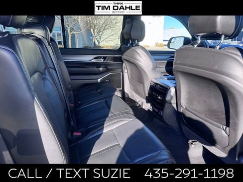 Used 2023 Jeep Wagoneer Series II AWD/4WD image 20