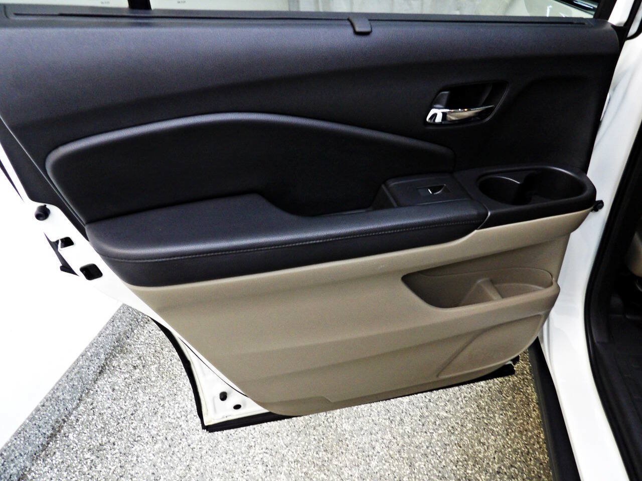 Used 2019 Honda Pilot EX-L image 9