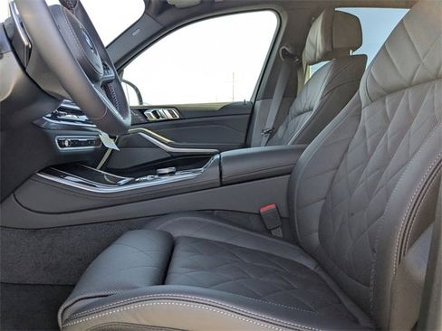 New 2026 BMW X5 M60i w/ Climate Comfort Package image 22