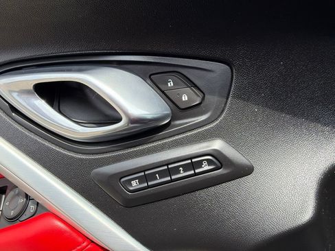 Used 2021 Chevrolet Camaro SS RWD image 22