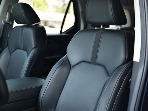 Certified 2025 Honda Pilot EX-L image 21