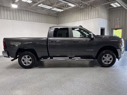 Used 2025 RAM 2500 Big Horn AWD/4WD image 8