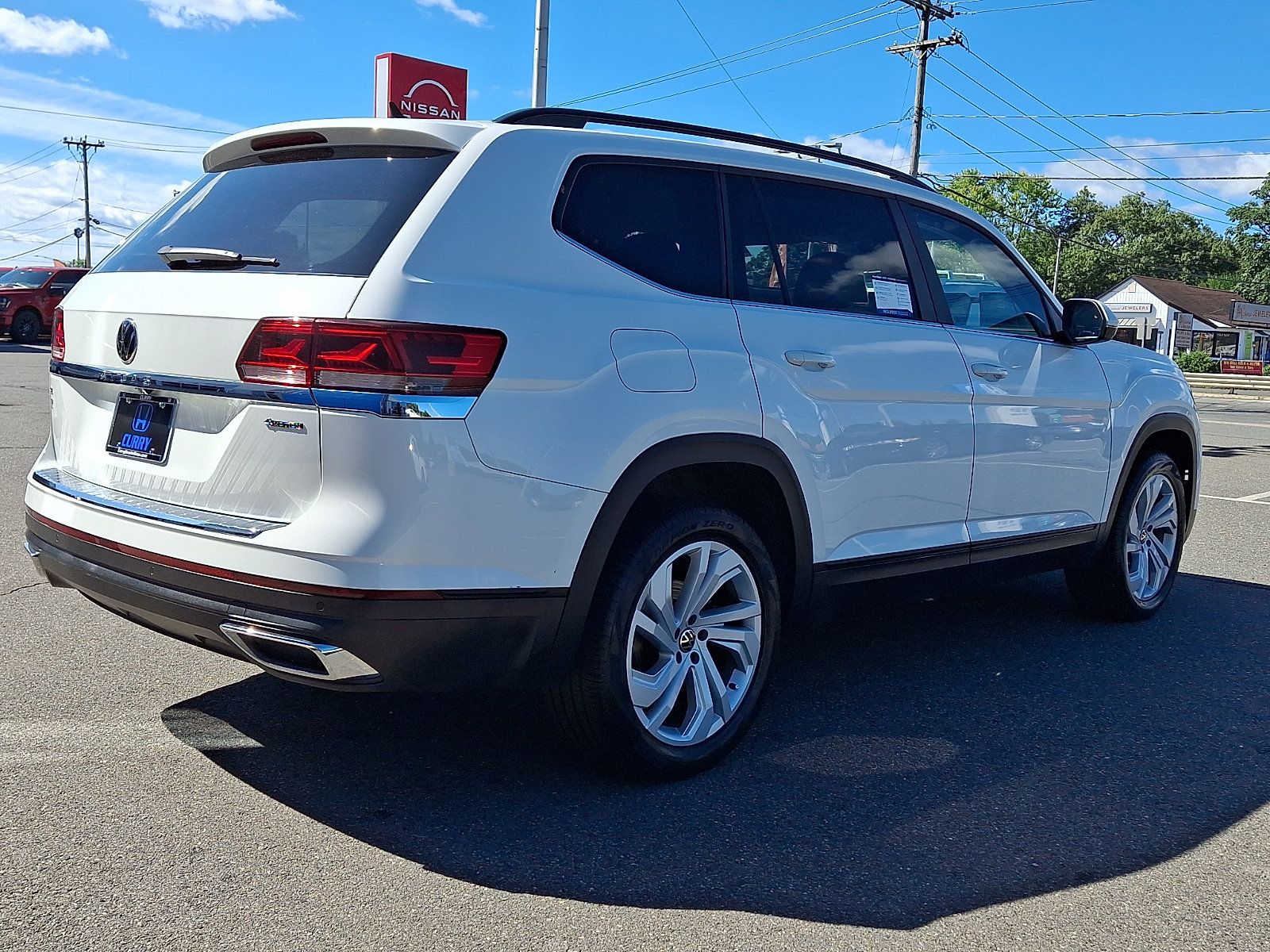 Used 2023 Volkswagen Atlas SE AWD/4WD image 4