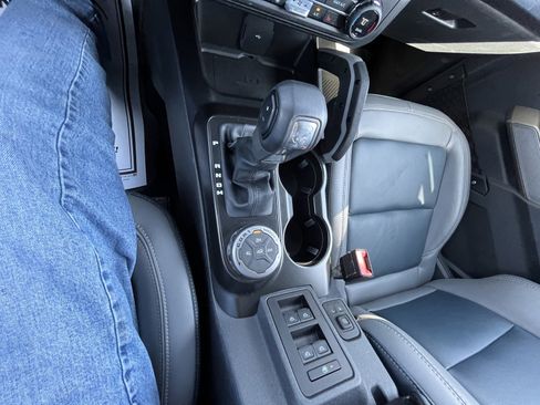 Used 2023 Ford Bronco Outer Banks image 20