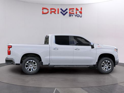 New 2026 Chevrolet Silverado 1500 LTZ w/ LTZ Premium Package image 6