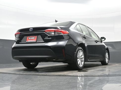 Used 2024 Toyota Corolla LE image 29