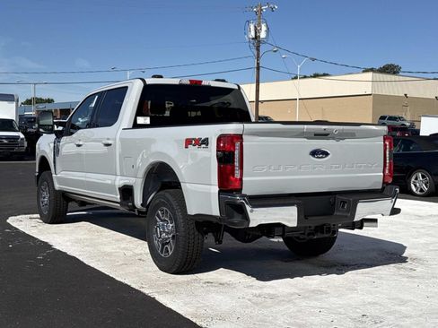 New 2026 Ford F250 Lariat w/ FX4 Off-Road Package AWD/4WD image 5