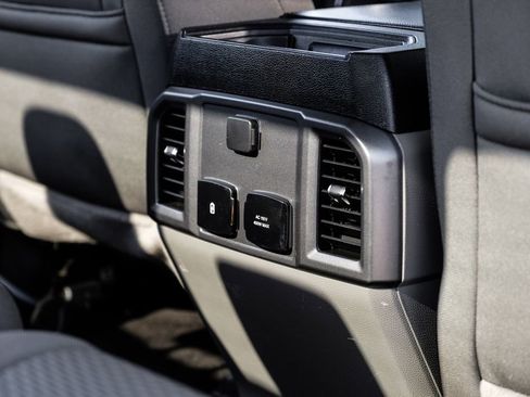 Used 2018 Ford F150 XLT w/ Equipment Group 302A Luxury image 37