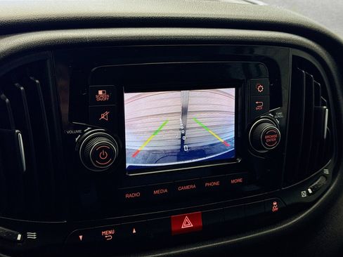 Used 2022 RAM ProMaster City Tradesman image 9