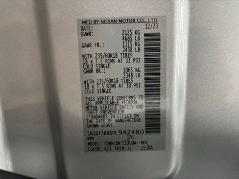 Used 2023 Nissan Rogue SV image 28