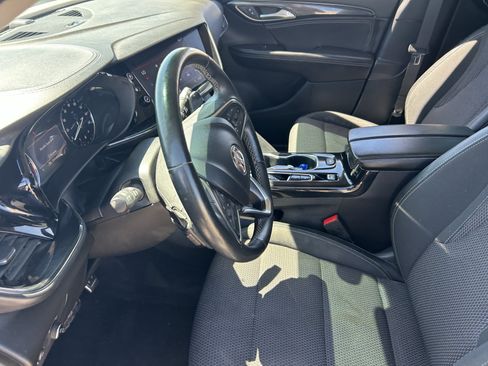 Used 2022 Buick Envision Preferred FWD image 10