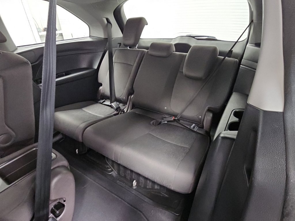 Used 2018 Honda Odyssey EX image 30