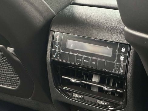 New 2025 Jeep Grand Cherokee L Limited w/ Black Appearance Package image 22