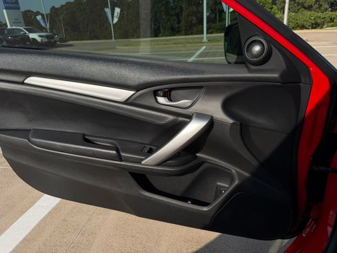 Used 2016 Honda Civic EX-T image 24