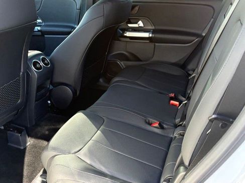 New 2026 Mercedes-Benz GLB 250 4MATIC image 20