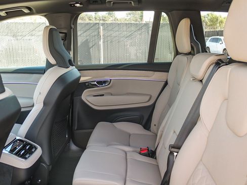 New 2026 Volvo XC90 B5 Plus w/ Protection Package AWD/4WD image 21