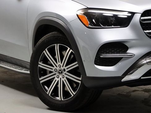 Certified 2025 Mercedes-Benz GLE 450 4MATIC image 3