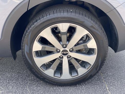 Used 2022 Kia Telluride S image 13