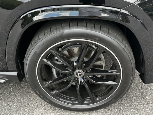 New 2026 Mercedes-Benz GLS 450 4MATIC image 14