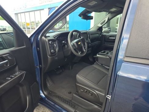 Used 2022 Chevrolet Silverado 1500 Custom image 10