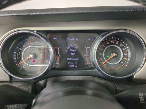 Used 2019 Jeep Wrangler Unlimited Sport S AWD/4WD image 35