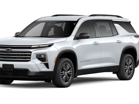 New 2026 Chevrolet Traverse LT w/ Driver Confidence Package AWD/4WD image 8
