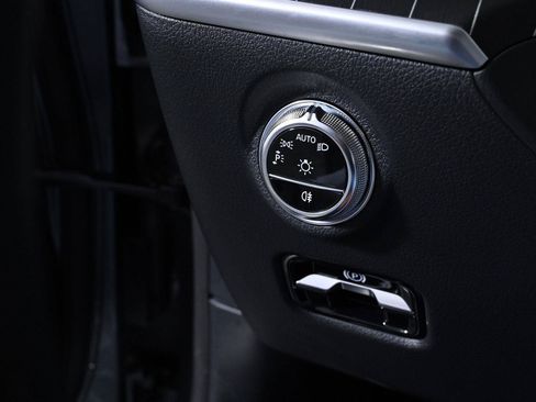 Used 2024 Mercedes-Benz C 300 4MATIC Sedan image 19