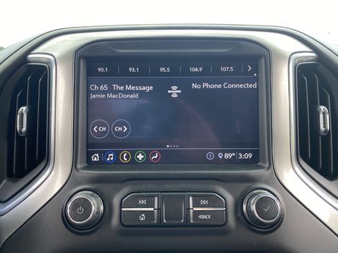 Used 2020 Chevrolet Silverado 1500 LT Trail Boss image 13