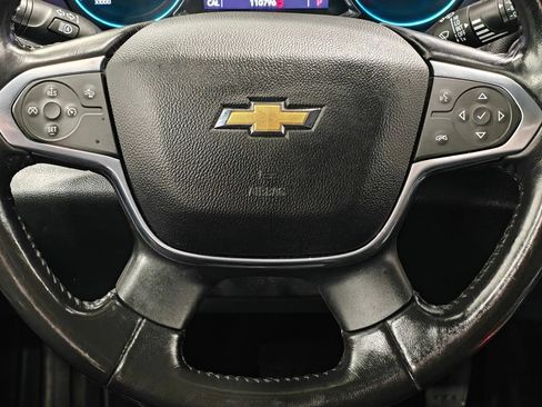 Used 2022 Chevrolet Traverse LT AWD/4WD image 5