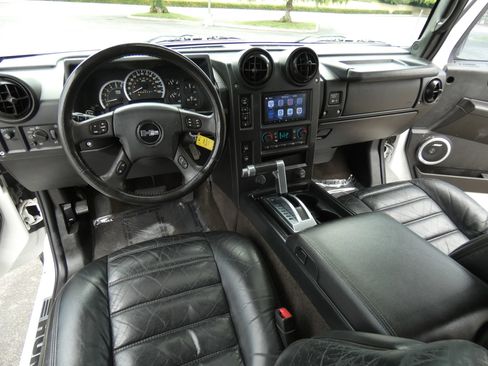 Used 2006 HUMMER H2 image 23