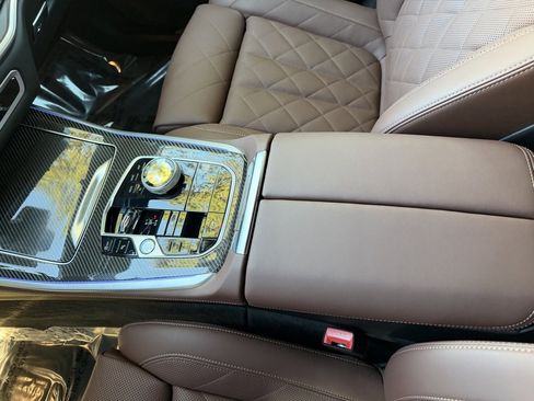 Used 2026 BMW X5 M60i image 21