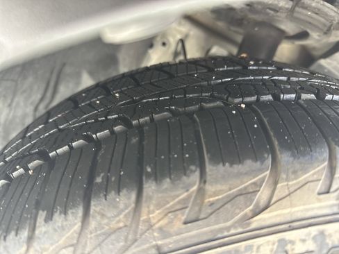 Used 2017 Ford Escape SE w/ SE Leather Comfort Package image 12