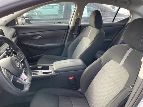 Used 2024 Nissan Sentra SV image 35