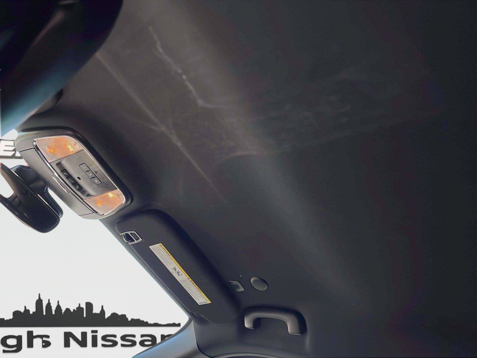 Used 2021 Jeep Grand Cherokee SRT AWD/4WD image 34